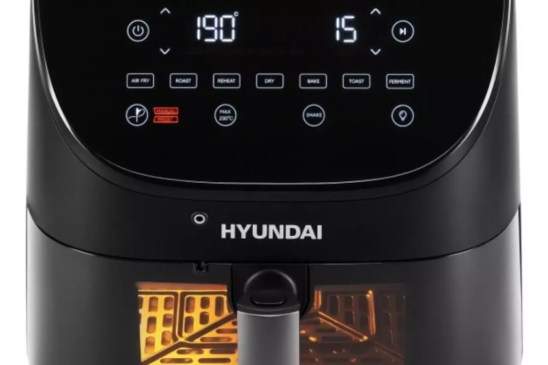 Hyundai HYF-9090 — с термощупом для контроля готовности